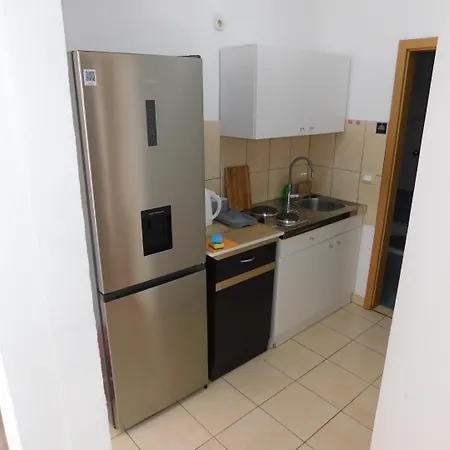 Jacky Apartment